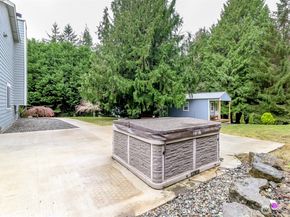 30980 Wood Creek Place NE, Poulsbo WA 98370
