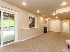 30980 Wood Creek Place NE, Poulsbo WA 98370