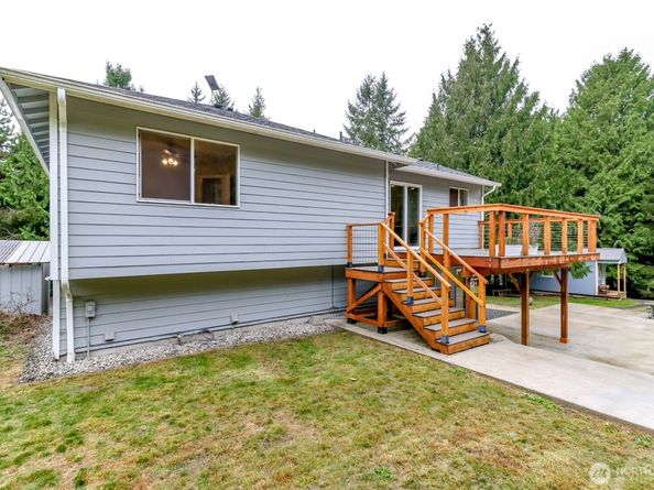 30980 Wood Creek Place NE, Poulsbo WA 98370
