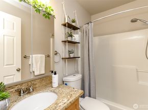 30980 Wood Creek Place NE, Poulsbo WA 98370