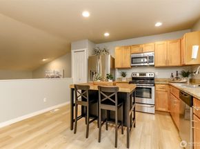 30980 Wood Creek Place NE, Poulsbo WA 98370