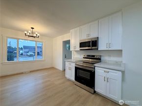 127 15th Street SE, Auburn WA 98002