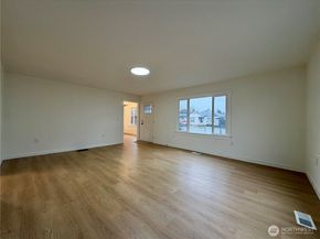 127 15th Street SE, Auburn WA 98002