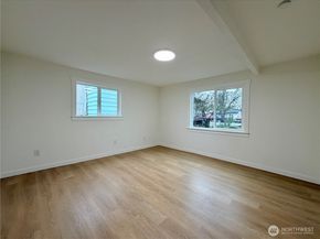 127 15th Street SE, Auburn WA 98002