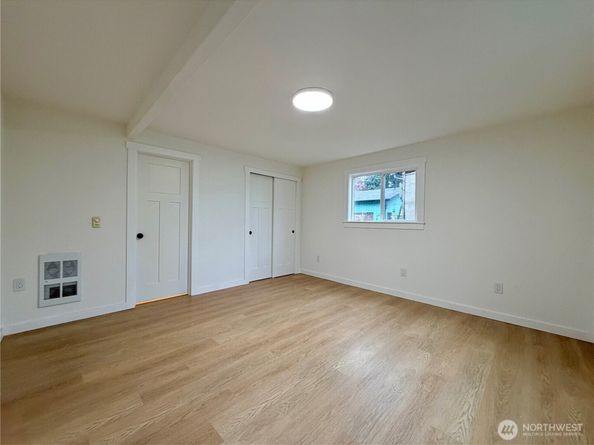 127 15th Street SE, Auburn WA 98002