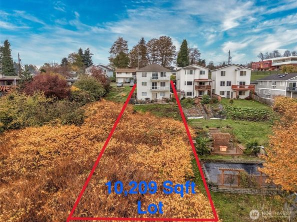 7972 39th Avenue S, Seattle WA 98118