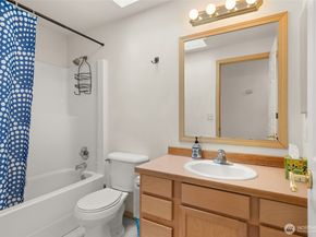 7972 39th Avenue S, Seattle WA 98118