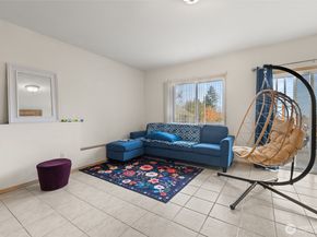 7972 39th Avenue S, Seattle WA 98118