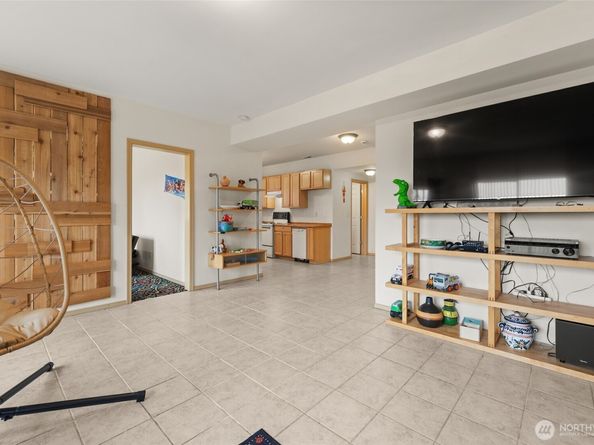 7972 39th Avenue S, Seattle WA 98118