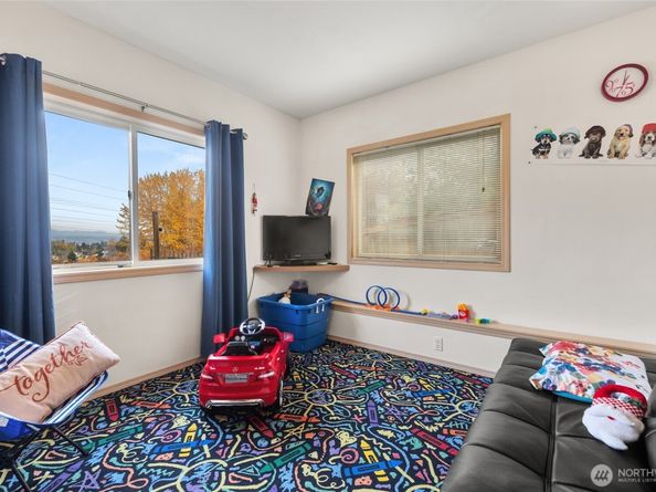 7972 39th Avenue S, Seattle WA 98118