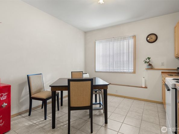 7972 39th Avenue S, Seattle WA 98118