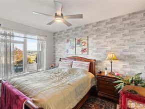 50 Pine Street 103, Edmonds WA 98020