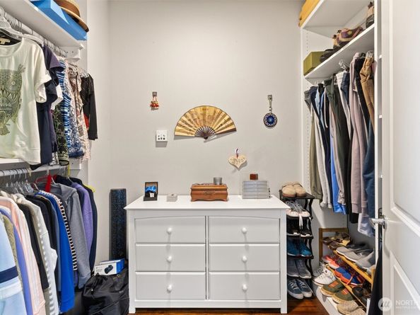 50 Pine Street 103, Edmonds WA 98020