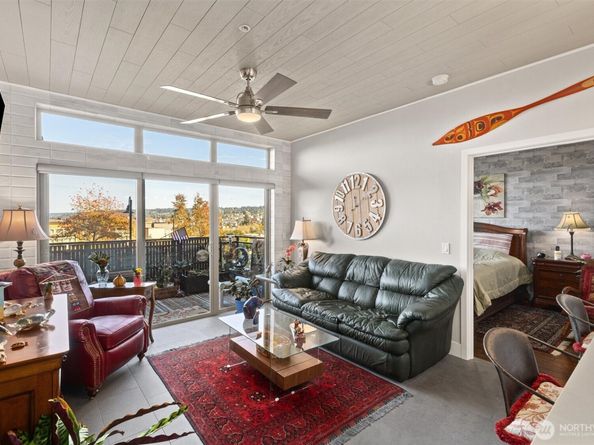 50 Pine Street 103, Edmonds WA 98020