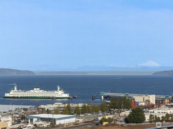 50 Pine Street 103, Edmonds WA 98020