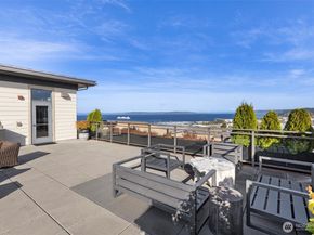 50 Pine Street 103, Edmonds WA 98020