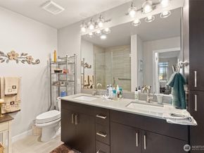 50 Pine Street 103, Edmonds WA 98020