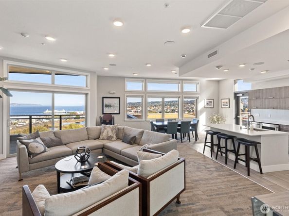 50 Pine Street 103, Edmonds WA 98020