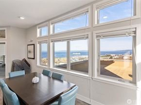 50 Pine Street 103, Edmonds WA 98020