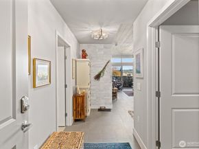 50 Pine Street 103, Edmonds WA 98020