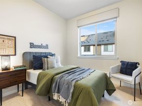 960 6th Walk NE, Issaquah WA 98029