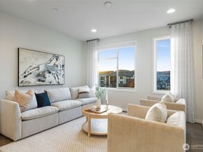 960 6th Walk NE, Issaquah WA 98029