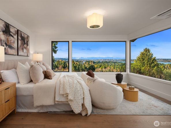 2627 96th Avenue NE, Clyde Hill WA 98004