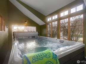 18440 Fjord Drive NE, Poulsbo WA 98370