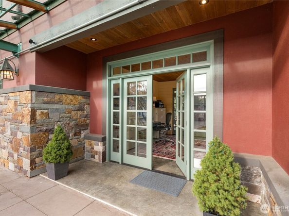 18440 Fjord Drive NE, Poulsbo WA 98370