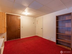 928 N 98th Street, Seattle WA 98103