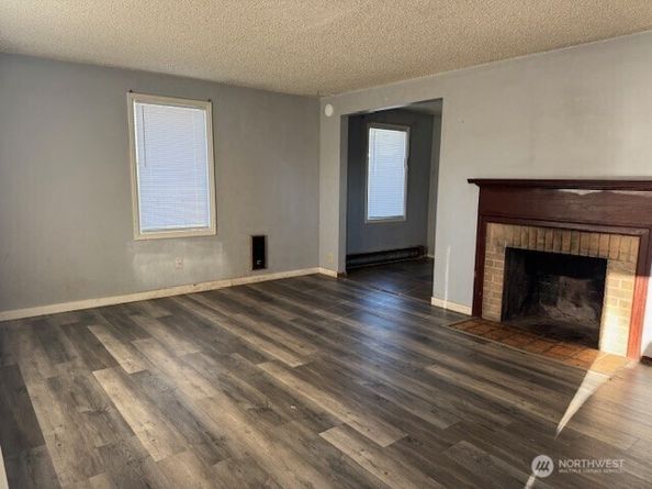 7464 S 118th Place, Seattle WA 98178