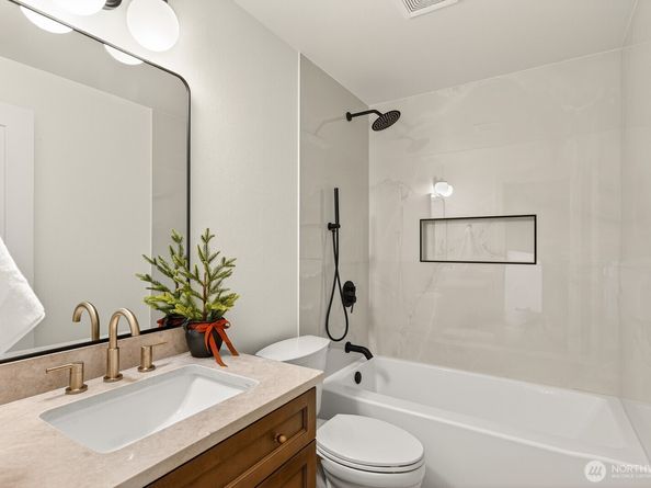 14116 60th Avenue SE, Everett WA 98208