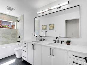 627 B W Emerson Street, Seattle WA 98119