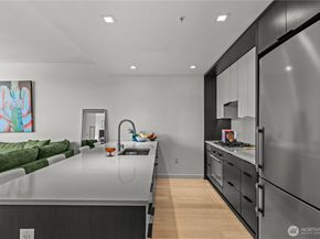 590 1st Avenue S 715, Seattle WA 98104