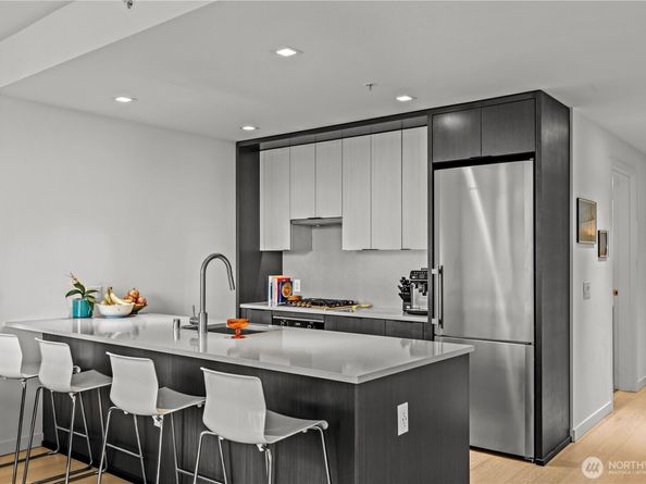 590 1st Avenue S 715, Seattle WA 98104