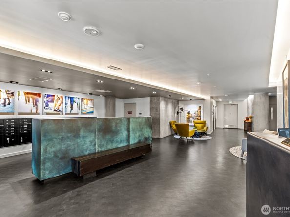 590 1st Avenue S 715, Seattle WA 98104