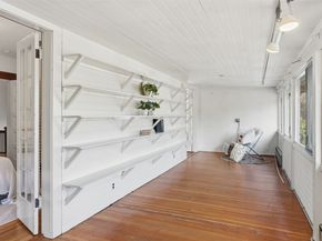 908 15th Avenue E, Seattle WA 98112