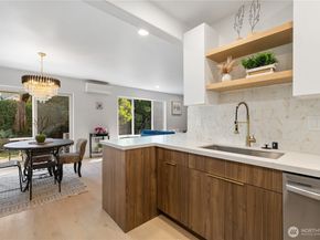 19718 76th Avenue W C, Lynnwood WA 98036