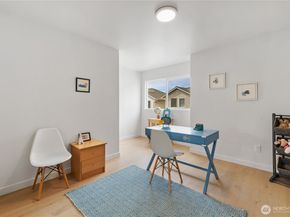 19718 76th Avenue W C, Lynnwood WA 98036