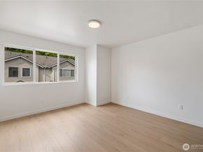 19718 76th Avenue W C, Lynnwood WA 98036