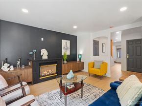 19718 76th Avenue W C, Lynnwood WA 98036