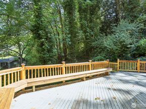19708 35 Avenue NE, Lake Forest Park WA 98155