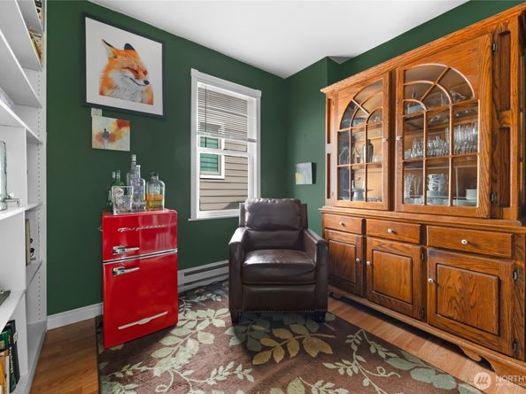 18011 83rd Avenue NE, Kenmore WA 98028