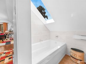 18011 83rd Avenue NE, Kenmore WA 98028