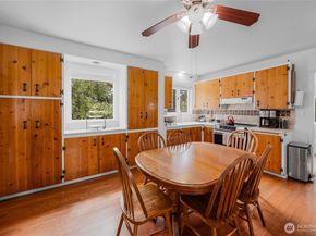 18011 83rd Avenue NE, Kenmore WA 98028