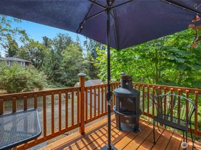 18011 83rd Avenue NE, Kenmore WA 98028
