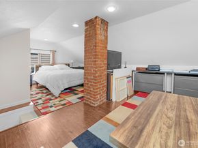 18011 83rd Avenue NE, Kenmore WA 98028