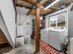 18011 83rd Avenue NE, Kenmore WA 98028
