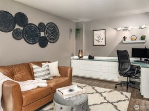 15815 SE 43rd Place, Bellevue WA 98006