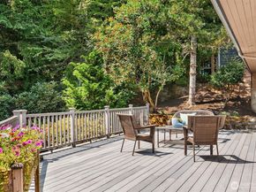 15815 SE 43rd Place, Bellevue WA 98006
